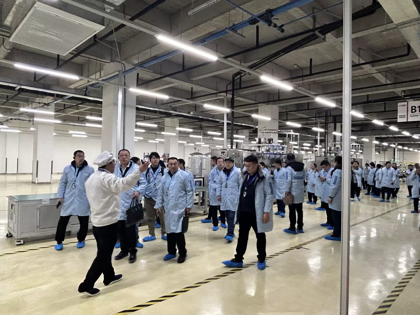 e31b6c63-a57b-4a7d-9f86-2d9c1744c8f6(1)